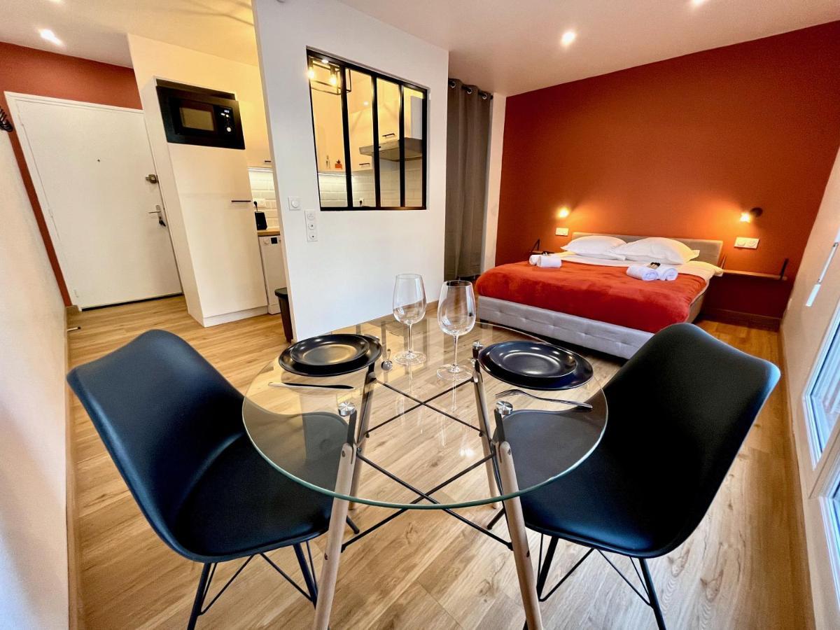 Studio Avec Grande Terrasse Et Parking Privatifs Caen Exterior foto